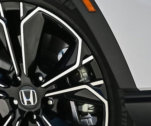 New Honda CR-V — photo 3 of 6